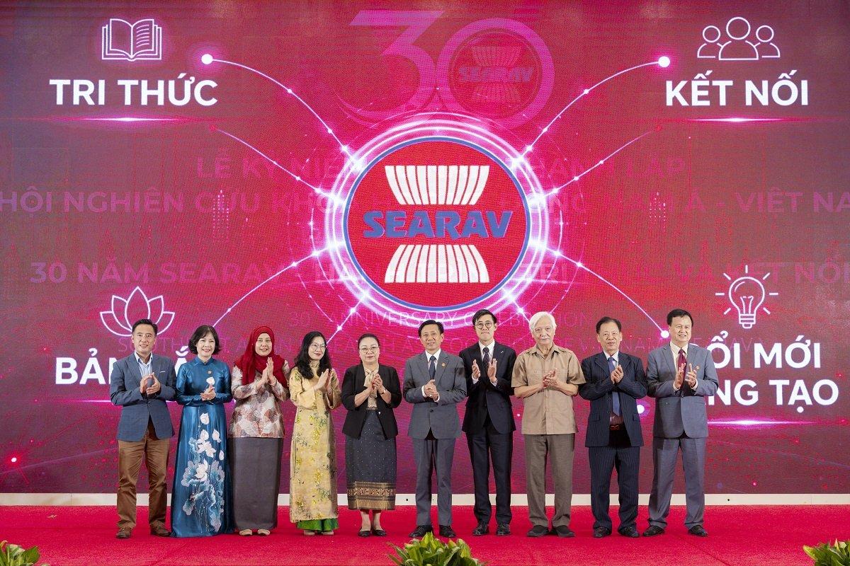 “SEARAV - 30 năm hành trình tri thức và kết nối”