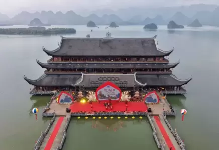 Ninh Bình đón nhận Bằng xếp hạng Di tích Quốc gia đặc biệt Quần thể Di tích Tam Chúc