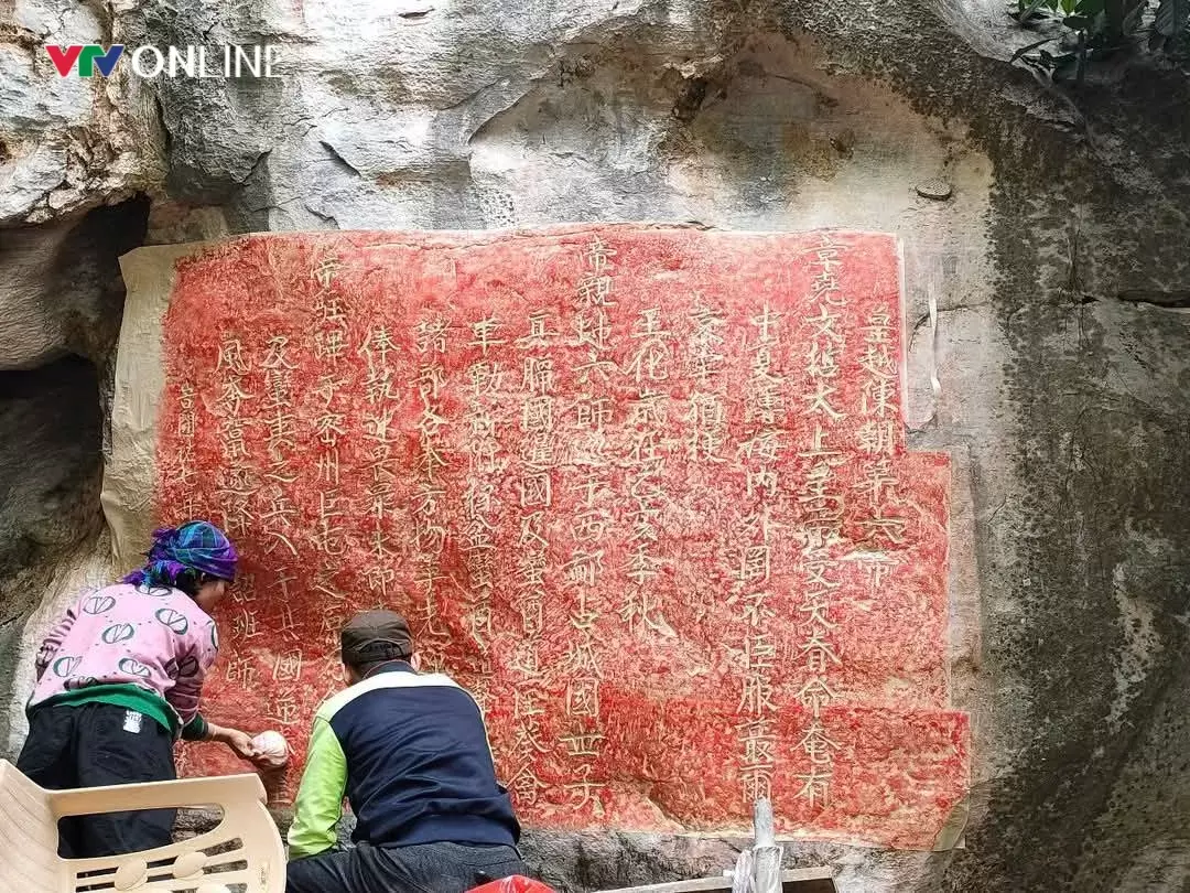 Tấm văn bia cổ gần 700 năm tuổi ở Nghệ An được công nhận là Bảo vật quốc gia